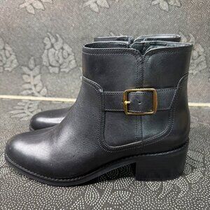 Cole Haan Women Black Leather Ankle Boots With Gold Buckle & Side Zipper Size 7B